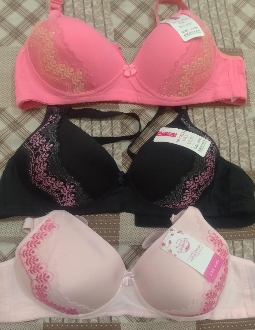 Silk Padded Bra with Embroidery for Daily Wear